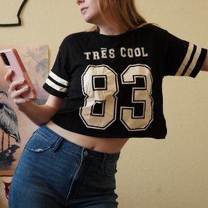 Tres Cool Graphic Cropped Shirt Varsity Style